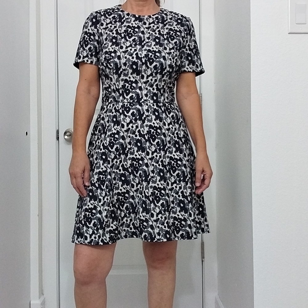 Black Halo Kaitlyn Printed Fit-and-Flare Dress